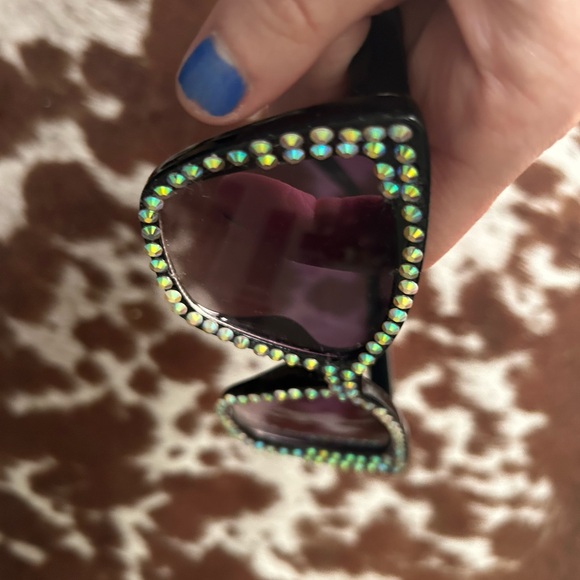 Rhinestone Embellished Black Cat-Eye Sunglasses handmade Brand new - Picture 3 of 4